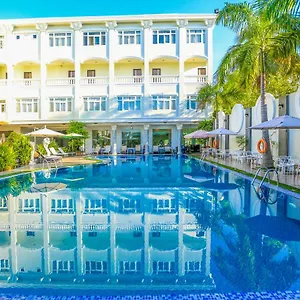 Hotell Eden Plaza