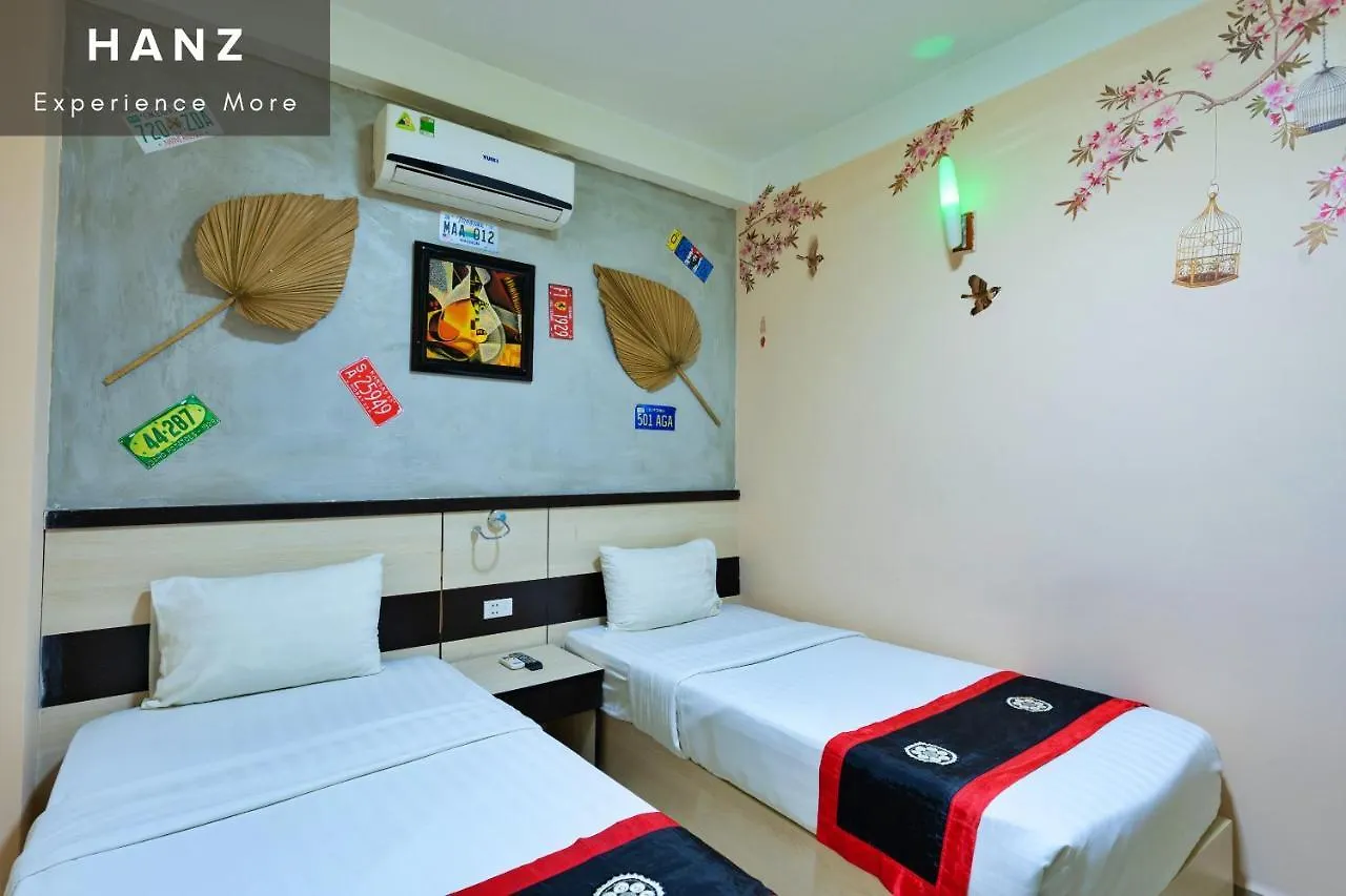 Flower Beachstay & Coffee Da Nang Vietnam