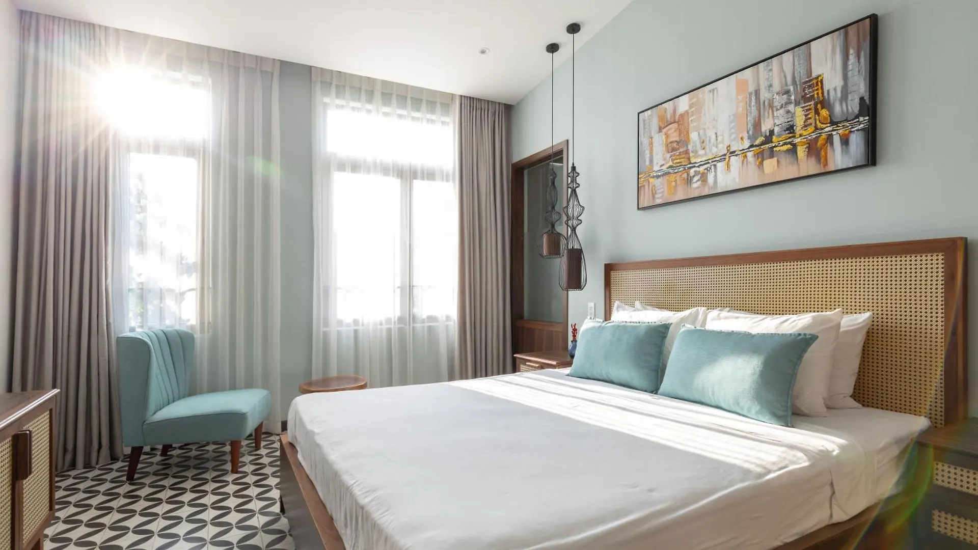 Flower Beachstay & Coffee Da Nang Vietnam