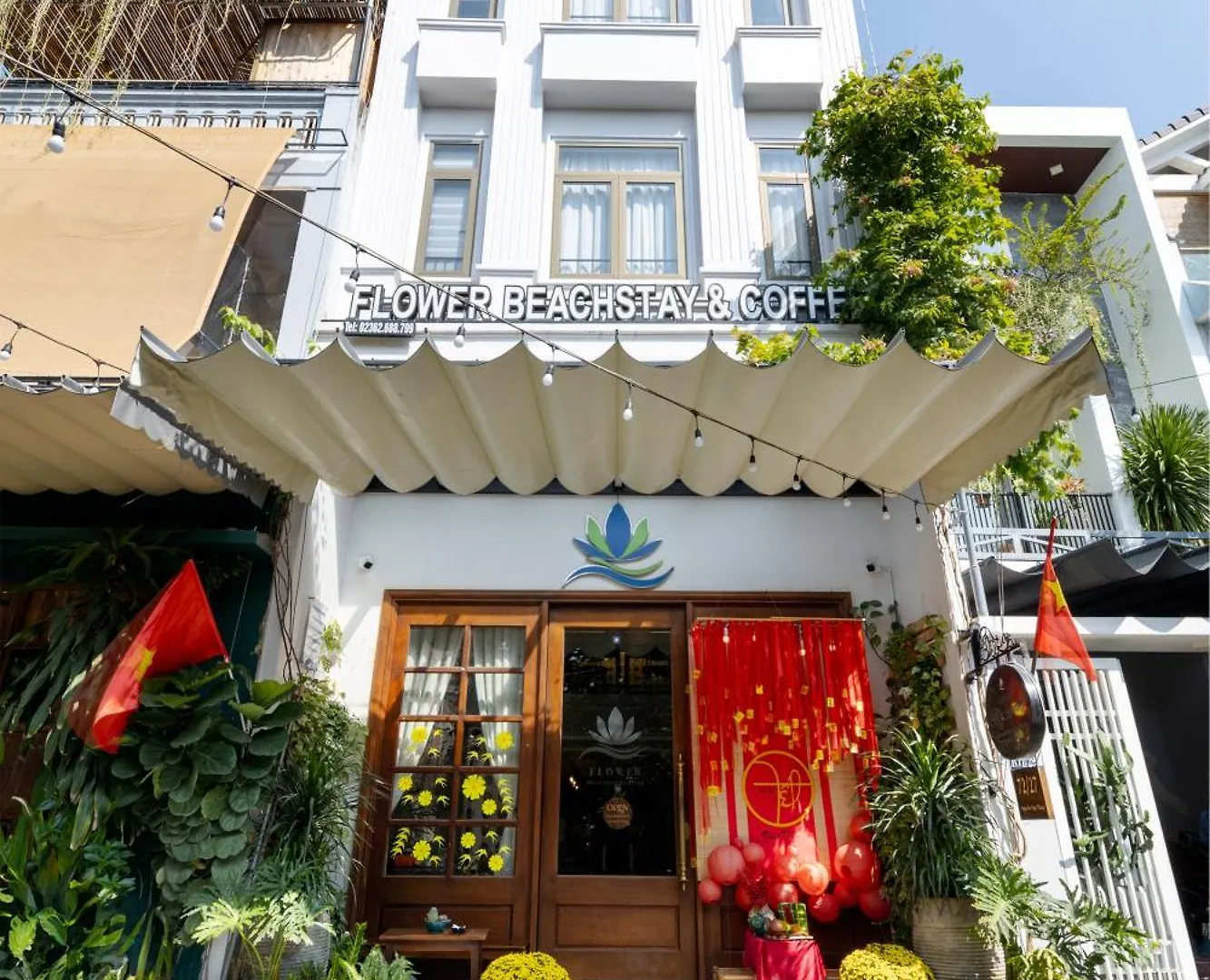 Flower Beachstay & Coffee Da Nang