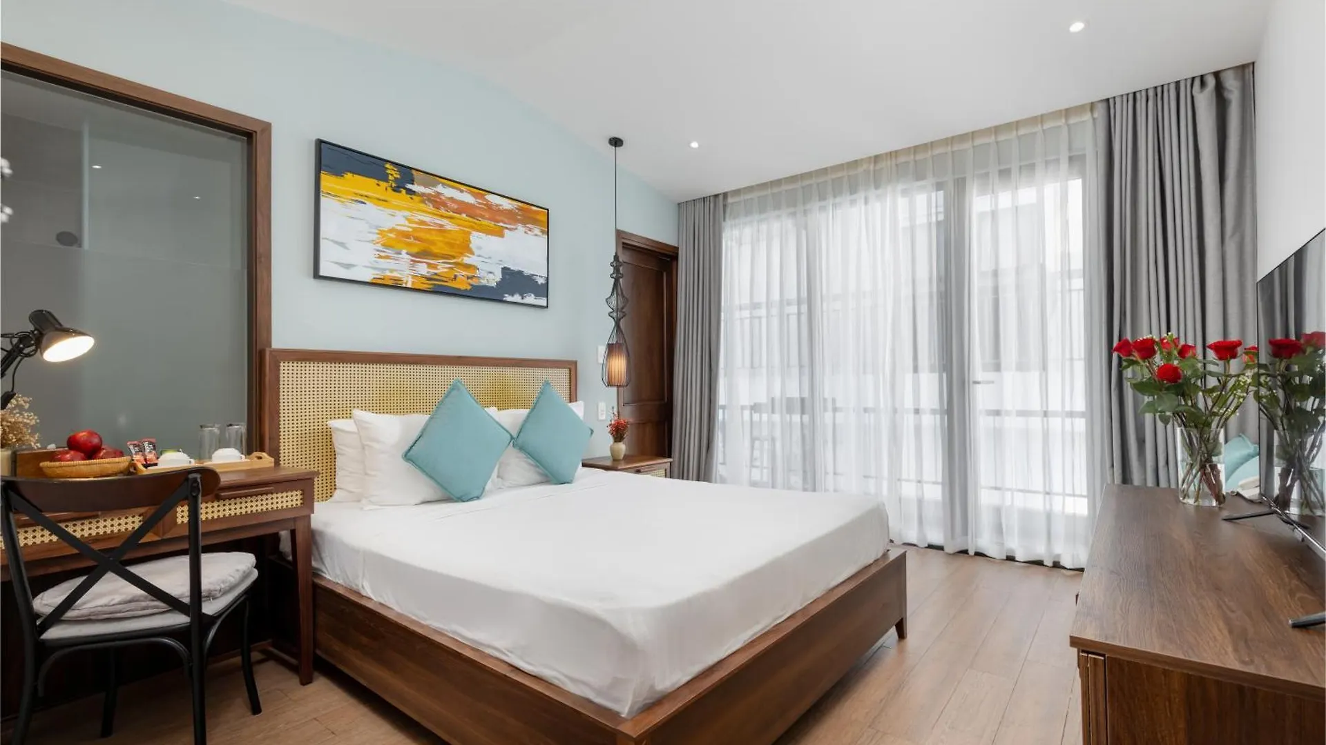 Flower Beachstay & Coffee Da Nang Hotel